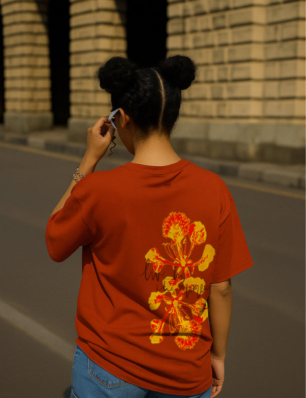 Live in the Moment Oversized | 100% Cotton | 260 GSM | Puff Print T-shirt