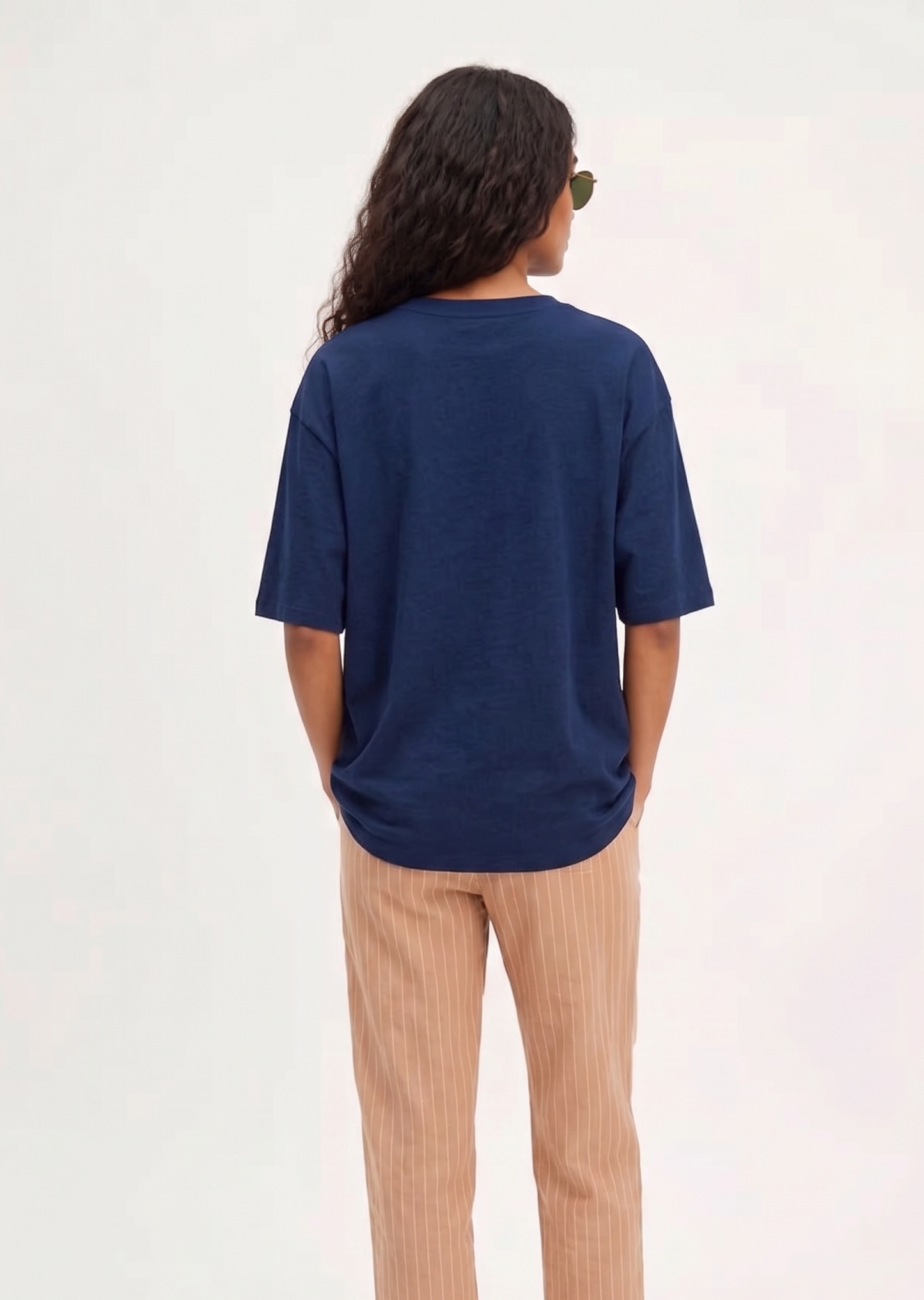 XOXO | Lightweight | 100% Organic Cotton | Unisex Relaxed Fit T-Shirt