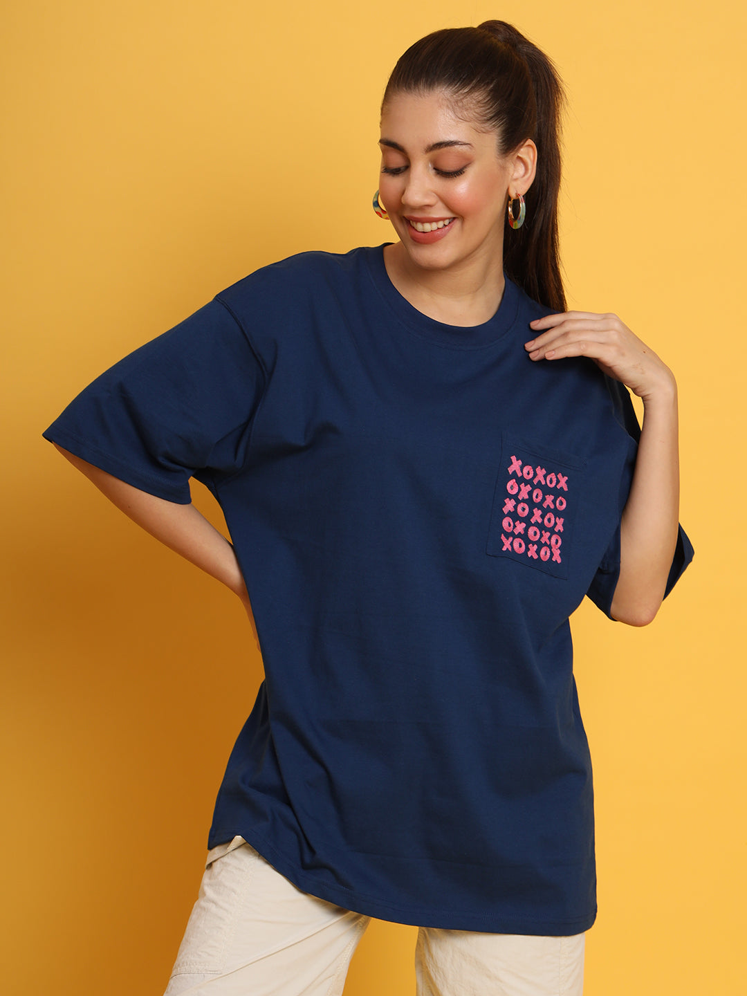 XOXO | Lightweight | 100% Organic Cotton | Unisex Relaxed Fit T-Shirt